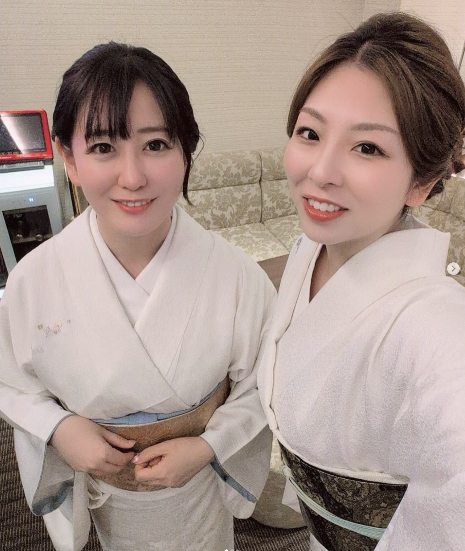 銀座ラウンジ 花香 店内写真2